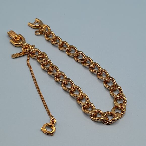 Vintage Monet Gold Plated Charm Bracelet, 1980s, Safety Chain, 7.25 Inches - Picture 7 of 10